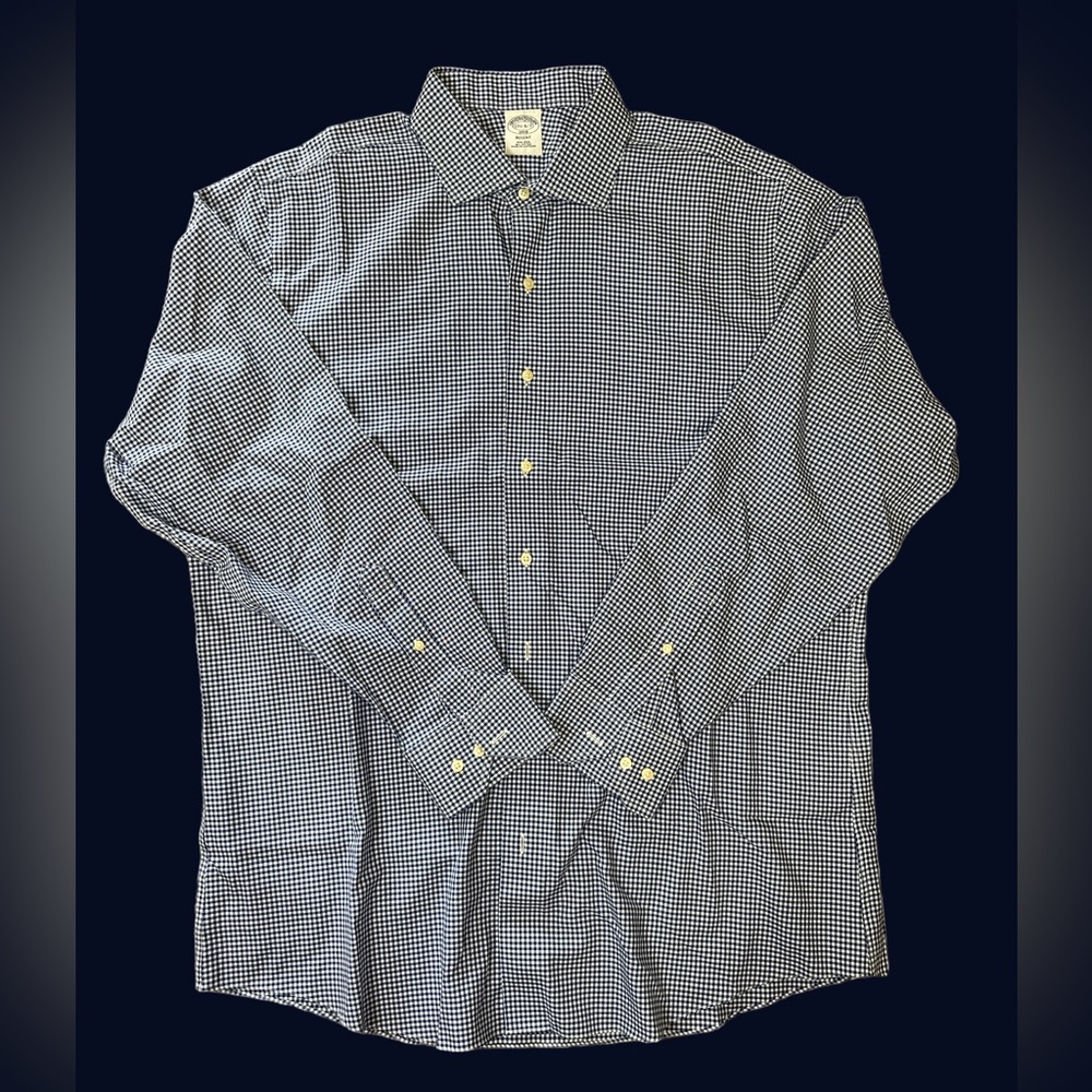 Brooks Brothers 17 1/2 - 6/7 (regent)